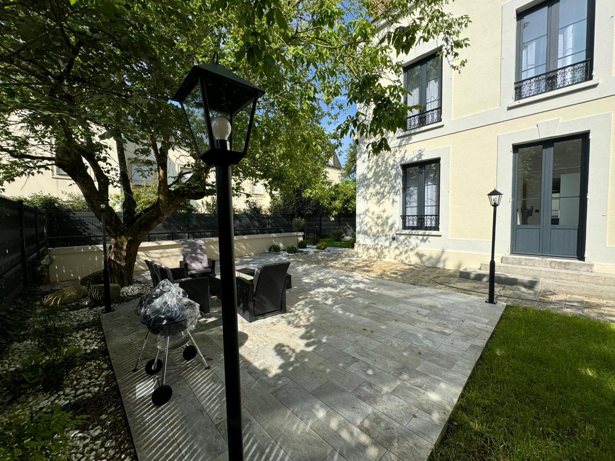 L'Etoile De Seine 77 Appartement 5 Dammarie-lè-Lys Eksteriør bilde